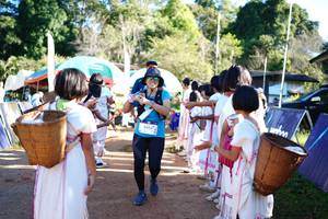 BIB: 2404, 
                            <button type="button" onclick="openModal(19050005)" class="btn btn-primary btn-sm float-right btn-popup" data-toggle="modal" data-target=".modal-high-quality">
                        <i class="fas fa-shopping-cart"></i> Add to Cart
                    </button>
                                            <button type="button" onclick="isThisMe(19050005, true)" class="btn btn-success btn-sm float-right btn-popup btn-isme hidden" data-toggle="tooltip" data-placement="bottom" title="นี่คือรูปของคุณใช่ไหม คลิกที่นี่เพื่อเอาเข้าอัลบั้ม">
                        <i class="fas fa-plus"></i> Add to album
                    </button>
                    <button type="button" onclick="isThisMe(19050005, false)" class="btn btn-warning btn-sm float-right btn-popup btn-isnotme hidden">
                        <i class="fas fa-ban"></i> Remove from album
                    </button>